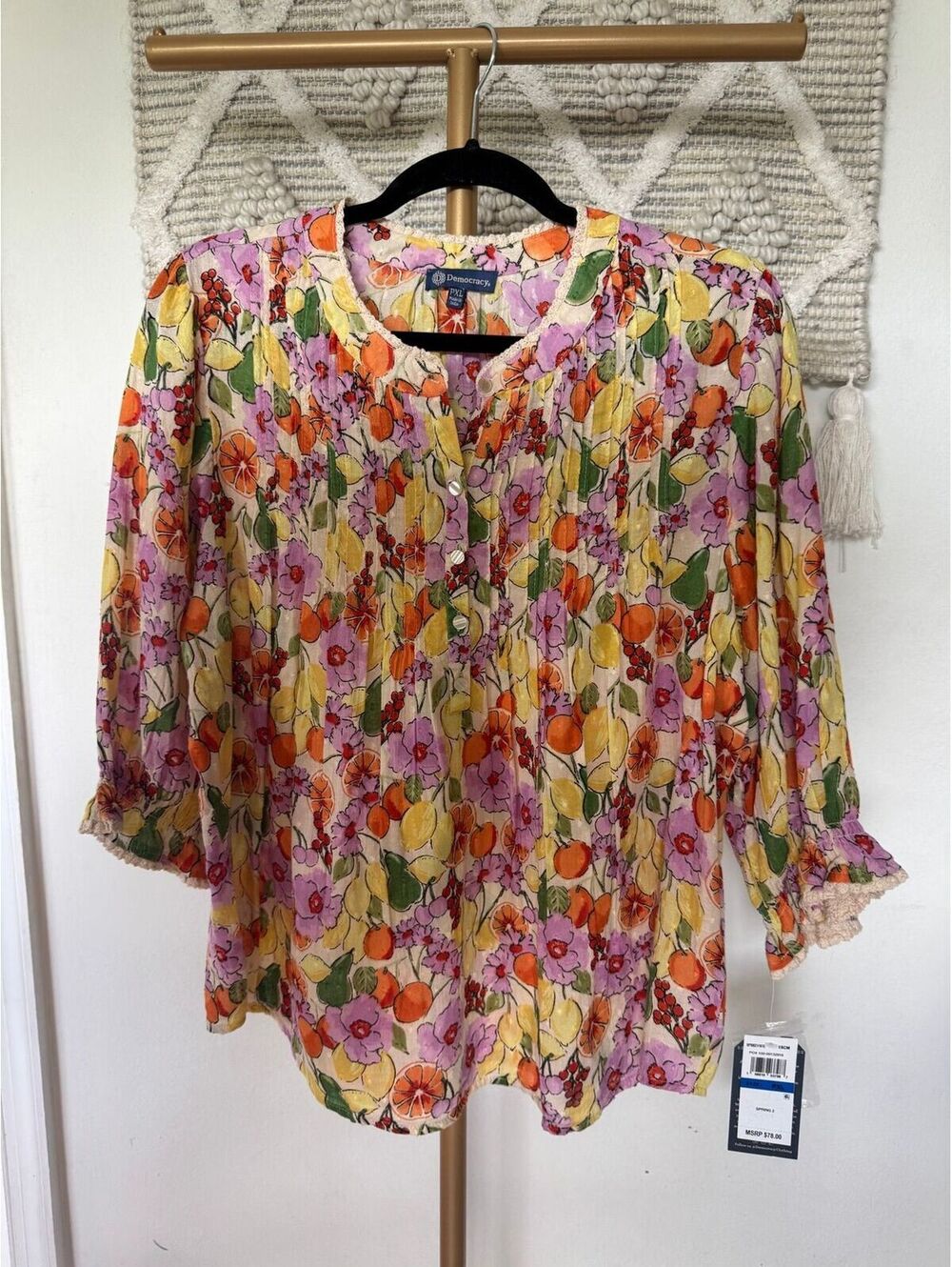 Democracy NWT Printed Lantern-Sleeve Top